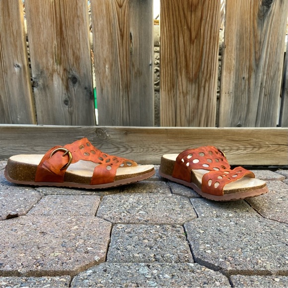 Think women tangerine and brown laser cut designed slip on sandal. Size 37. Used - Picture 8 of 9